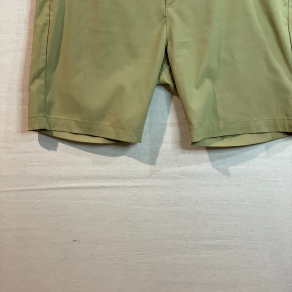 Jachs Mens Shorts Khaki Performance Pockets Stretch Belt Loops Size 40W - Picture 4 of 16